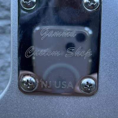 GAMMA Custom Bass Guitar J23-04, 4-String Beta Model, QuickSilver Metallic image 7