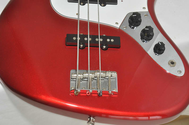 Fender Japan JB-STD CAR/R JAZZ BASS Electric Guitar Ref No