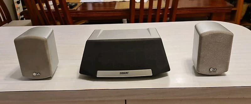 VINTAGE 3X SURROUND SOUND SPEAKERS/LG/SONY  			