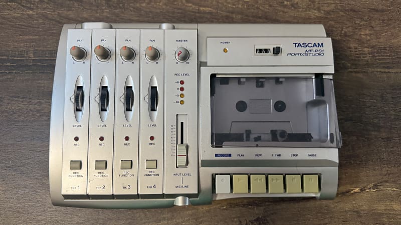 TASCAM MF-P01 4MTR＋ボーカルマイク　動作確認済み 41xlvtJuzUL.jpg_BO30,255,255,