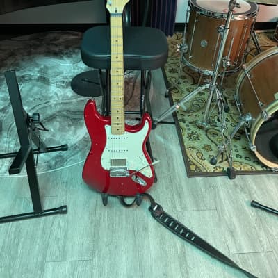 Fender Strat Plus with Maple Fretboard 1988-1993 - Torino Red for sale
