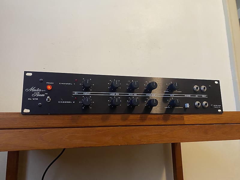MICMIX Master Room XL210 Analog Stereo Spring Reverb. Watch Reverb