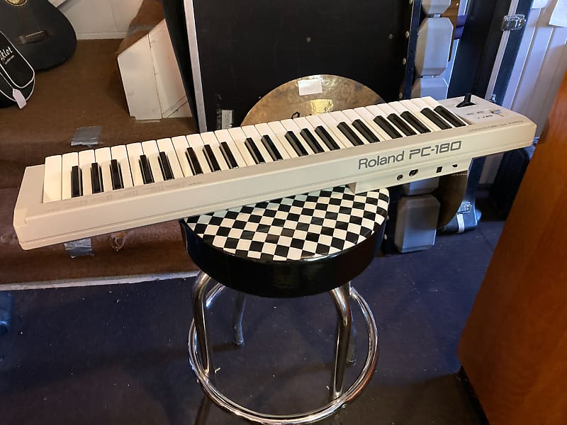 Roland PC-180 Midiコントローラー Roland pc-180 Midi keyboard controller ( Wilson's music