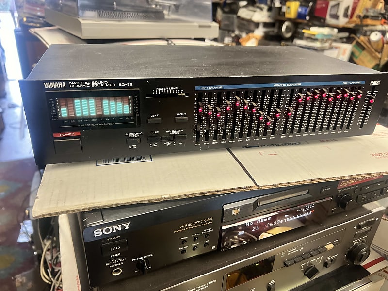 Vintage Yamaha EQ-32 Natural Sound Graphic Equalizer Spectrum Analyzer tested image 1