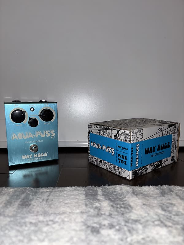 Way Huge Aqua-Puss Analog Delay - YouTube