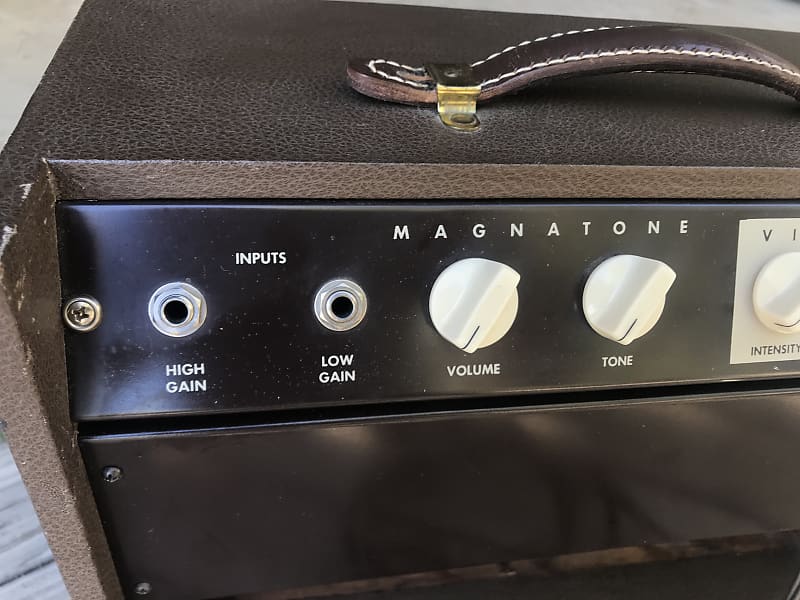 1959 Magnatone Model 210 | Reverb