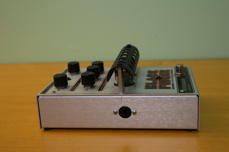 ELECTRO-HARMONIX BLACK FINGER コンプレッサー 箱付 Electro-Harmonix Black Finger - エフェクター専門店