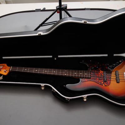 Fender Classic Series '60s Jazz Bass Lacquer / Rosewood / Nitro Sunburst / Celluloid / Fralin Split Jazz image 3