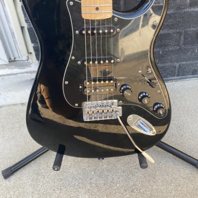 Fender Special Edition Standard HSS Stratocaster with Maple Fretboard Black image 2