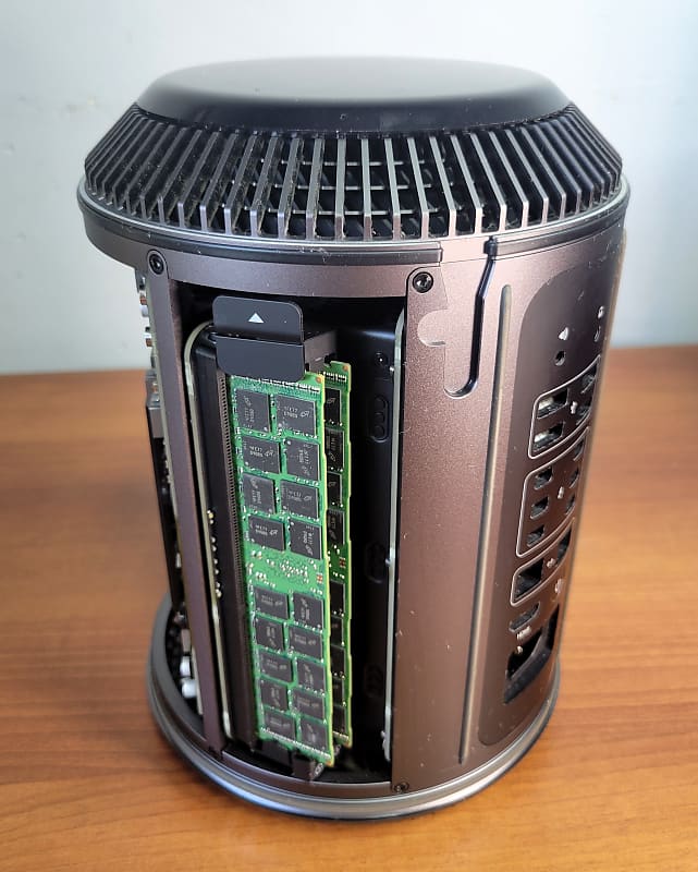 Apple A1481 Late 2013 Mac Pro 6,1 Tower 2.7 GHz 12-Core Intel | Reverb