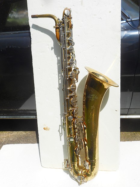 Buescher 400 Baritone Saxophone Gold Gig Bag Good Condition Reverb Canada