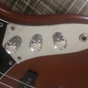 Chrome Knurled knobs from 04 Fender Squier Standard Jazz Bass