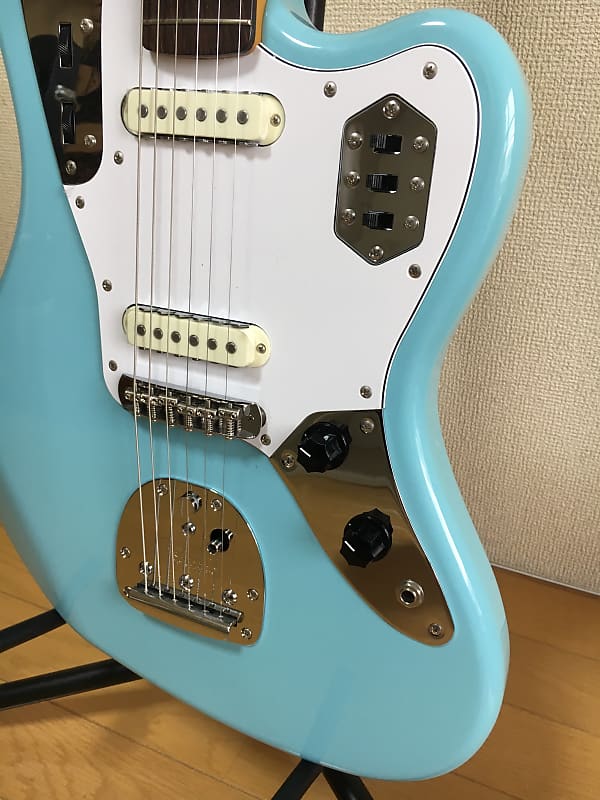 NEW!!! Fender Traditional 60s Jaguar Daphne Blue Made in NEW!!! Fender Traditional 60s Jaguar Daphne Blue Made in