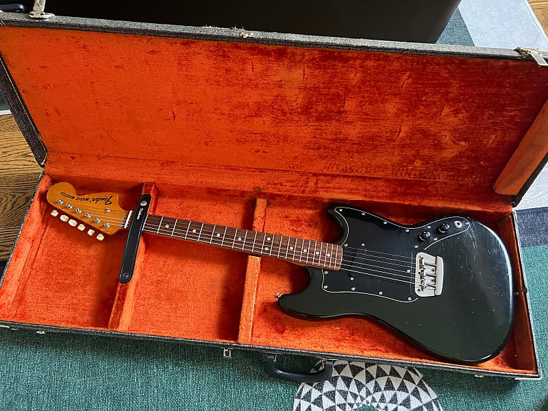 Fender Musicmaster with Rosewood Fretboard 1968 Black Refinished image 1