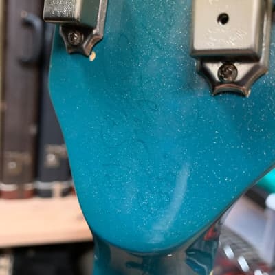 Mosrite V88 1988 Diamond Blue, Signed image 4