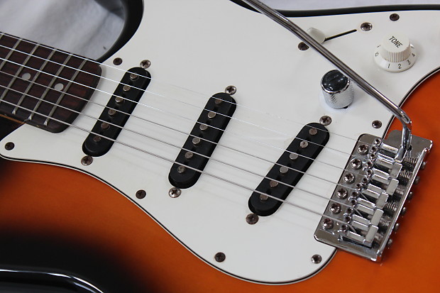 1997 Fender Squier Stratocaster KV Crafted in Korea Electric 1997 Fender Squier Stratocaster KV Crafted in Korea Electric