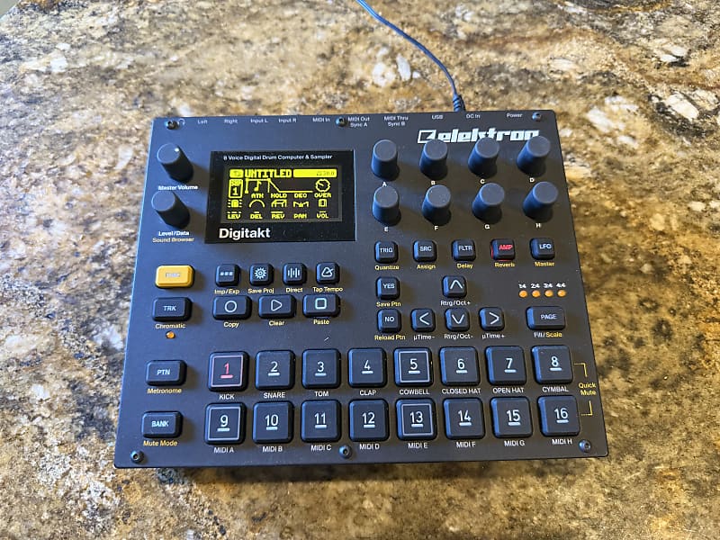 Elektron Digitakt Eight-Voice Digital Drum Computer/Sampler | Reverb