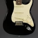 USED Fender American Professional Stratocaster (937)