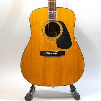 1980s Morris MD-520 Acoustic Dreadnought Guitar - Natural for sale