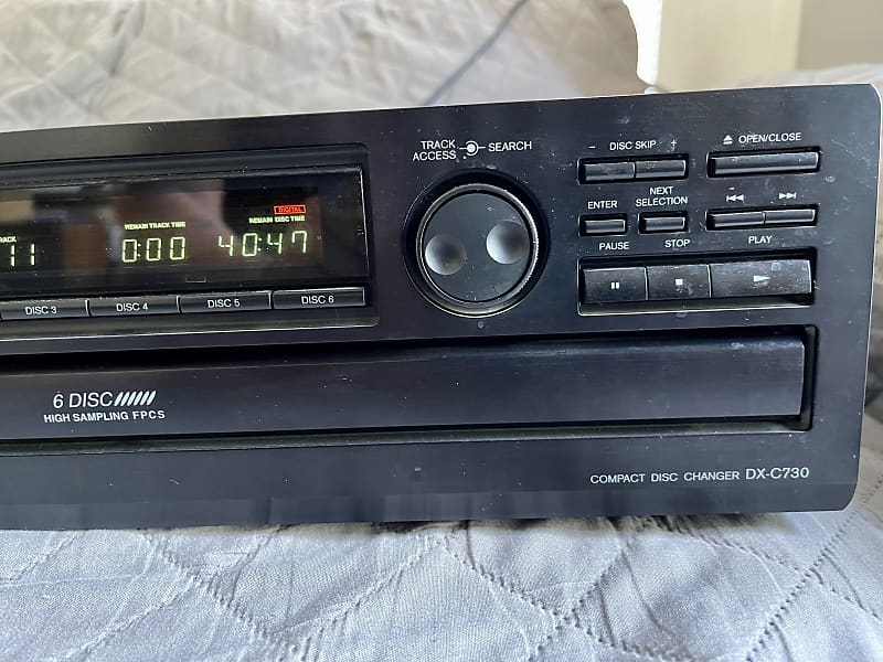 Onkyo Integra store DX-C370 6-CD Changer