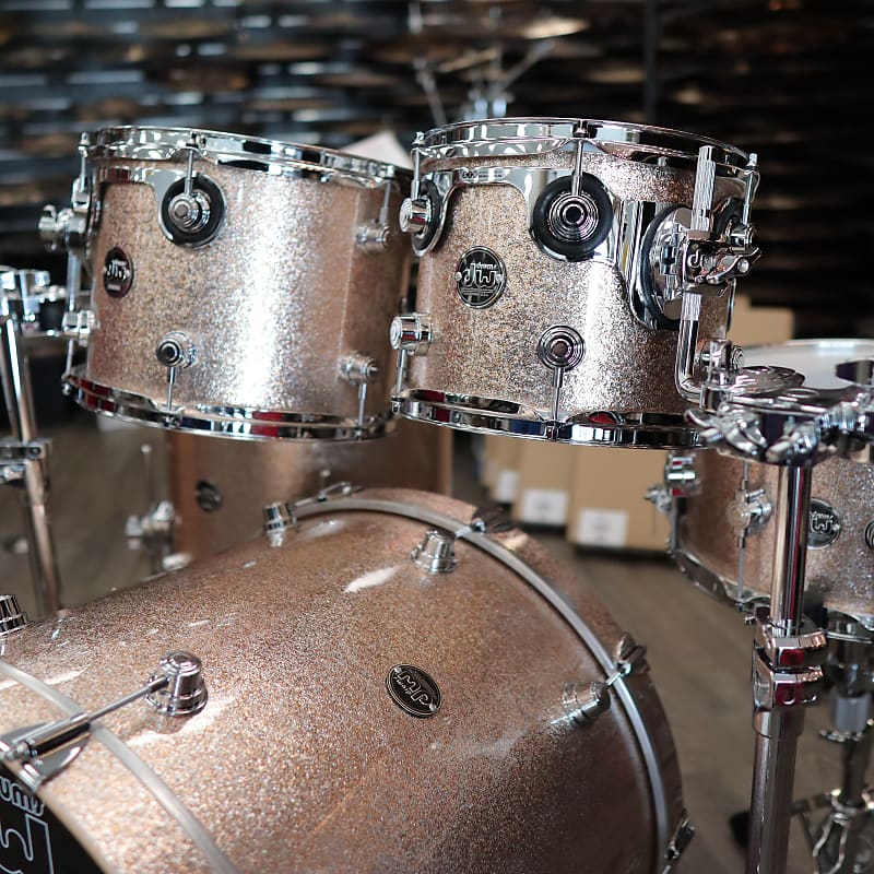 DW Performance 5-Pc Shell Pack 22/10/12/16/6.5x14SN (Bermuda Sparkle)