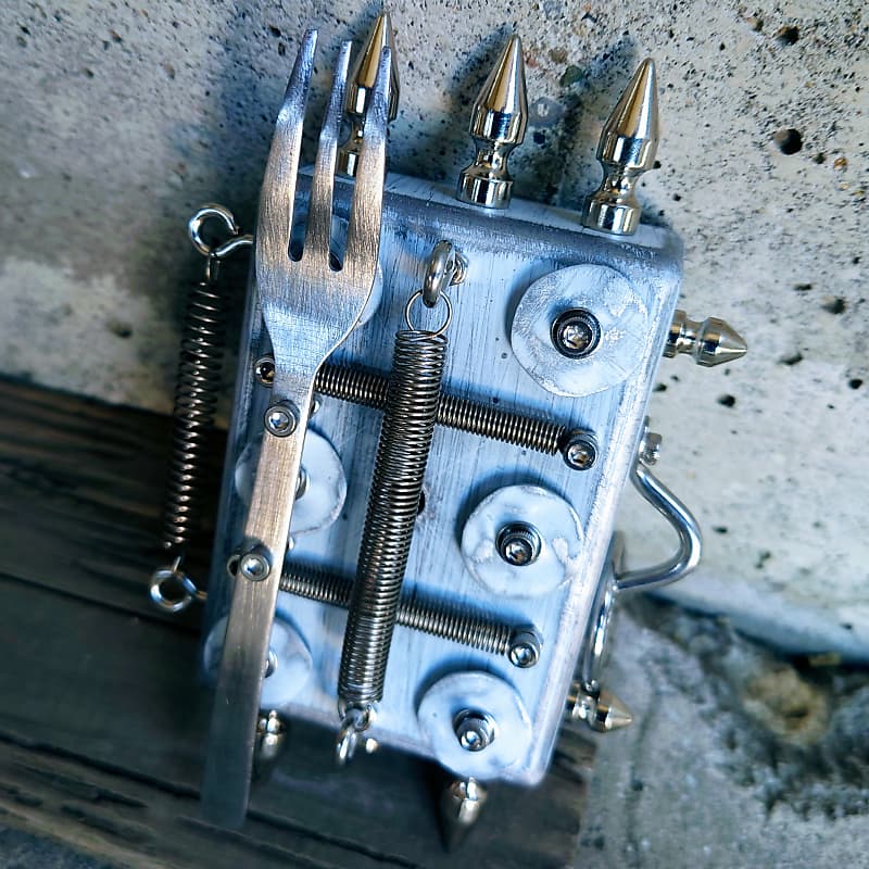 BANEBAKO toge『White』 (noise instrument/noise box/noise Reverb