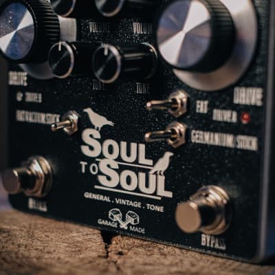 General Vintage Tone Soul to Soul Dual Legendary SRV Preamps pedal Fx By GVT Analog audio  Silver bl image 2