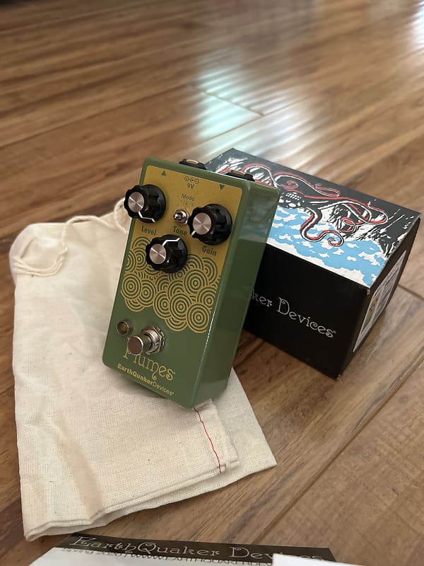 EarthQuaker Devices Plumes Small Signal Shredder Overdrive