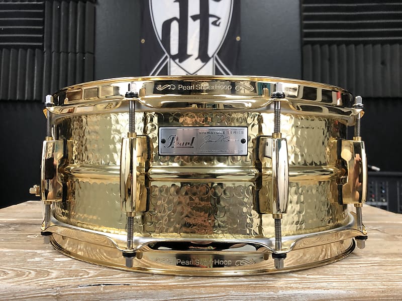 Pearl Jimmy Degrasso Signature 14x5.5” Hammered Brass Snare Drum