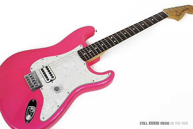 FENDER DELONGE STRATOCASTER IN PINK HSC RARE STRAT Super Clean