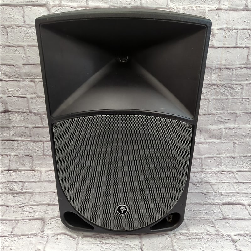 Mackie TH15A Thump Powered Speaker Reverb