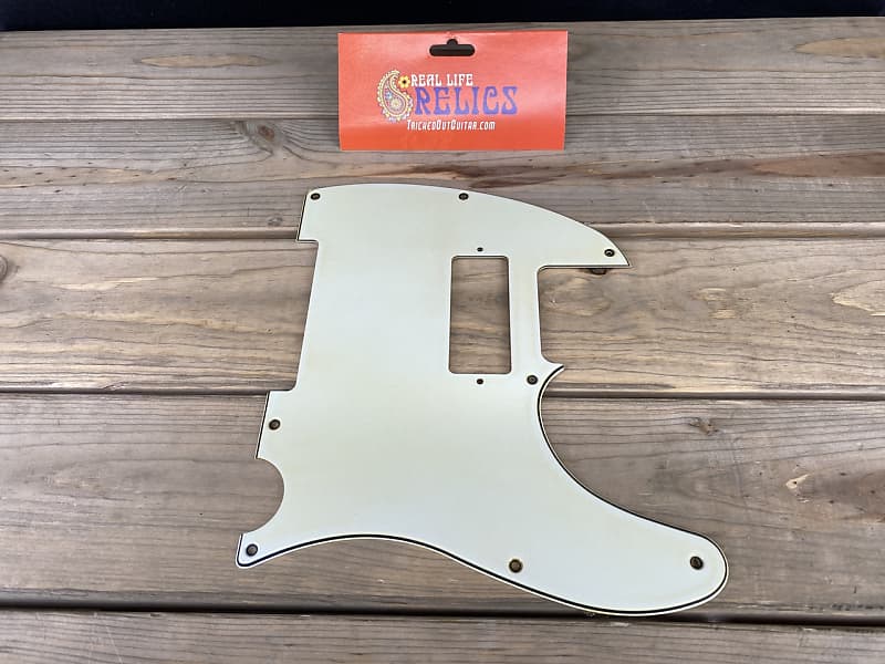 Real Life Relics Aged Parchment Telecaster® Pickguard | Reverb France