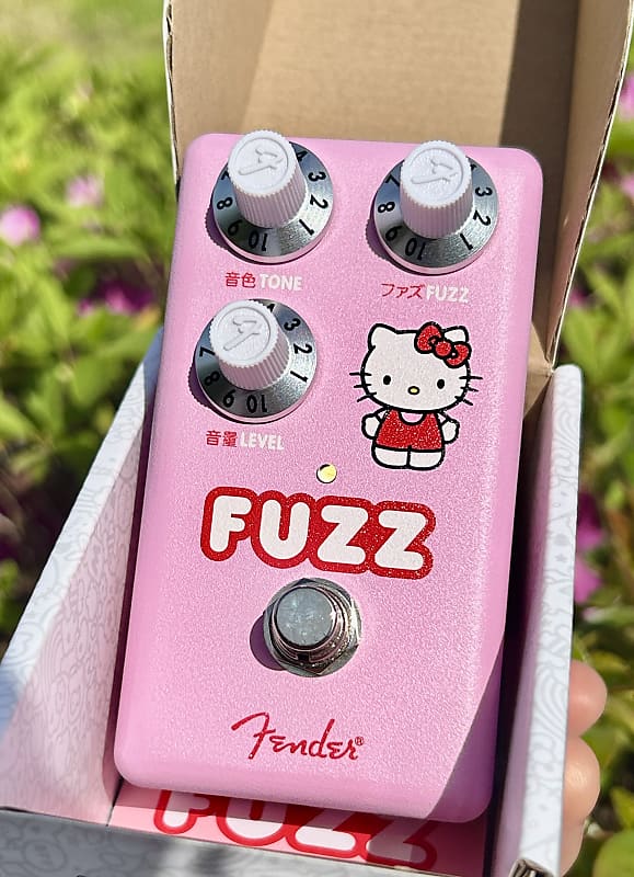 Fender Hello Kitty Fuzz
