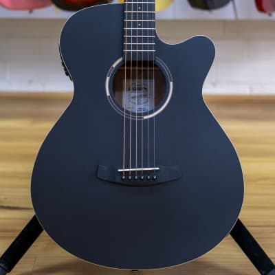 Tanglewood Blackbird Superfolk Acoustic Electric Guitar for sale