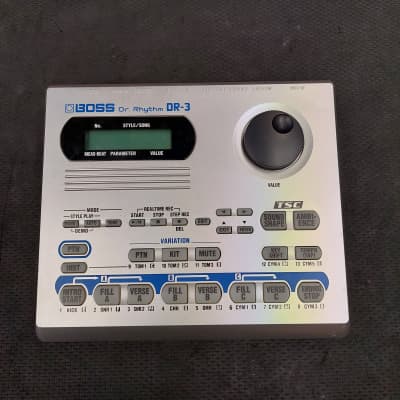 BOSS DR-3 DR RHYTHM DRUM MACHINE (USED) SN# (21) BS5550