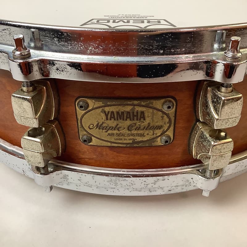Yamaha Maple Custom 4x" Snare Drum   Reverb