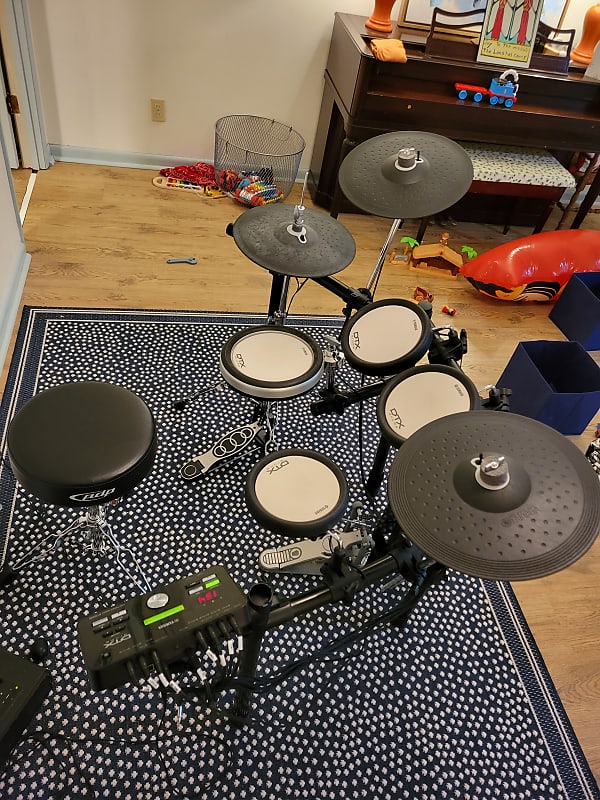 Yamaha dtx562k deals electronic drum set