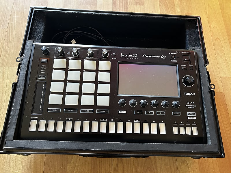 Pioneer Toraiz SP-16 Sampler and Sequencer | Reverb