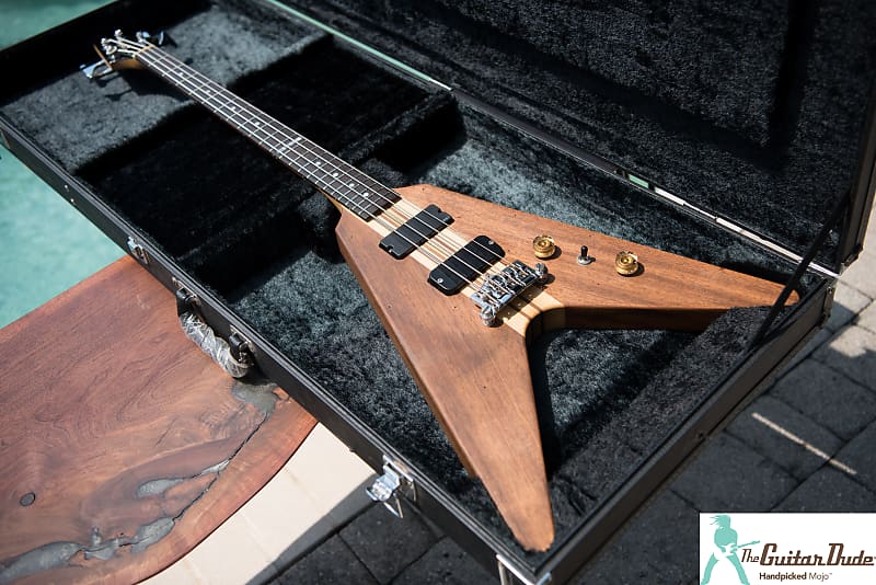 Classic 1996 Greco Flying V Neck Through Bass GVB-90 - RARE! - w Mahogany  Body - 5-Piece Maple & Walnut Neck w Hard Case