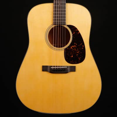 Martin D-18 Standard Series w/ Hard Case and TONERITE AGING! 4lbs 1oz image 3