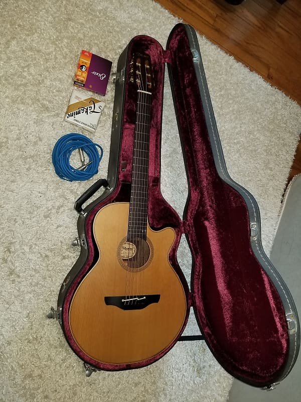 Takamine EN35