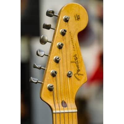 2004 Fender Custom Shop Yuriy Shishkov Masterbuilt 50th Anniversary 54 Stratocaster 2 Tone Sunburst image 3