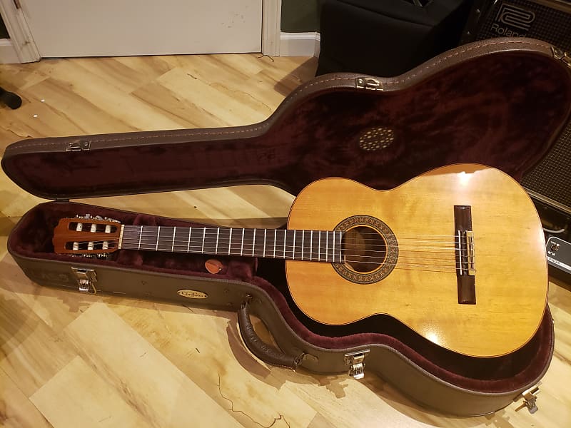 Handmade Macario Briseno Classical w/Humidicase 1974 Natural | Reverb