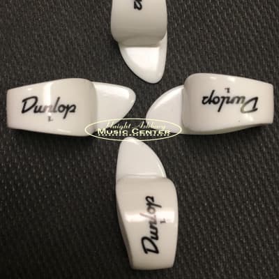 Dunlop 9013-4 Left Handed Thumb Picks White Plastic, Pack of 4 Large Picks image 1