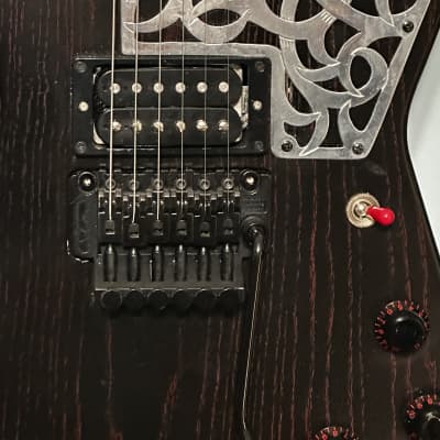 Gibson Limited Edition Vampire Blood Moon Explorer 2011 - Ebony/Red image 9