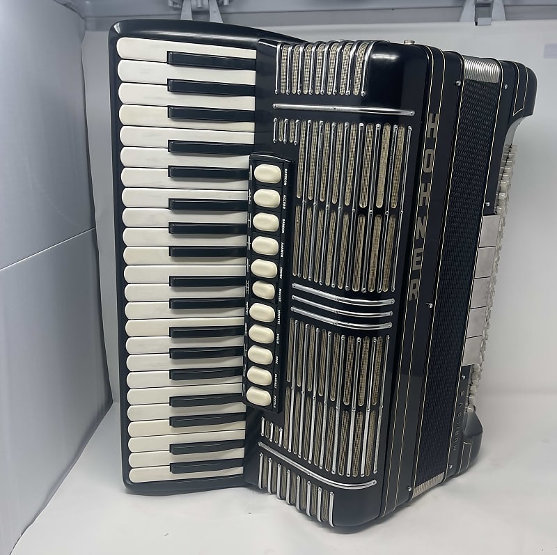 Hohner Morino V Double Tone Chamber Piano Accordion Musette LMMMH