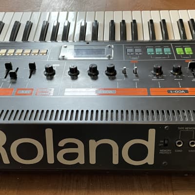 Roland Jupiter-8 61-Key Synthesizer image 3