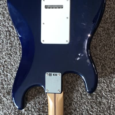 2018 Fender FSR limited edition Standard Stratocaster HSS Plus Top with Maple Fretboard 2017 - Blue Burst image 6
