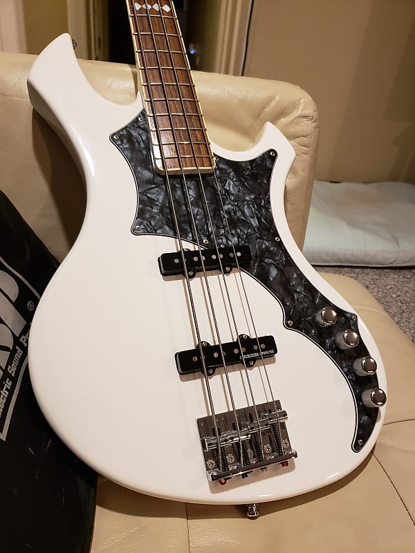 Edwards E-RF-137 SL Snow White The Gazette Reita signature Jazz Bass