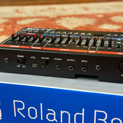 Roland JU-06 image 6